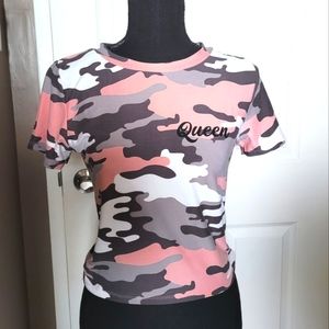 STREETWEAR SOCIETY Queen Camouflage Tshirt
